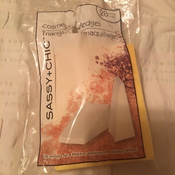 Makeup - Picture 9 of 10